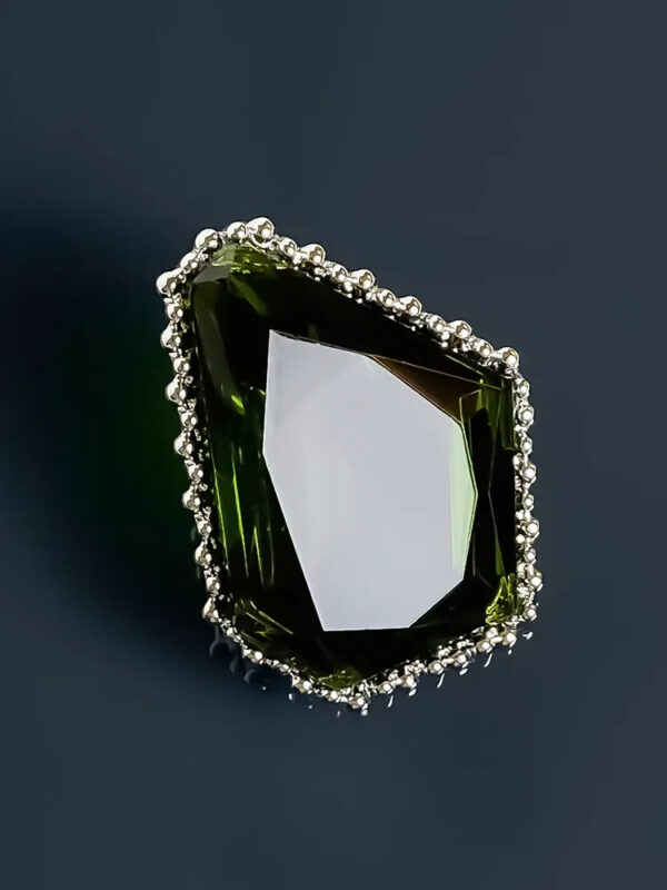 French Green Facet Earrings - Image 4